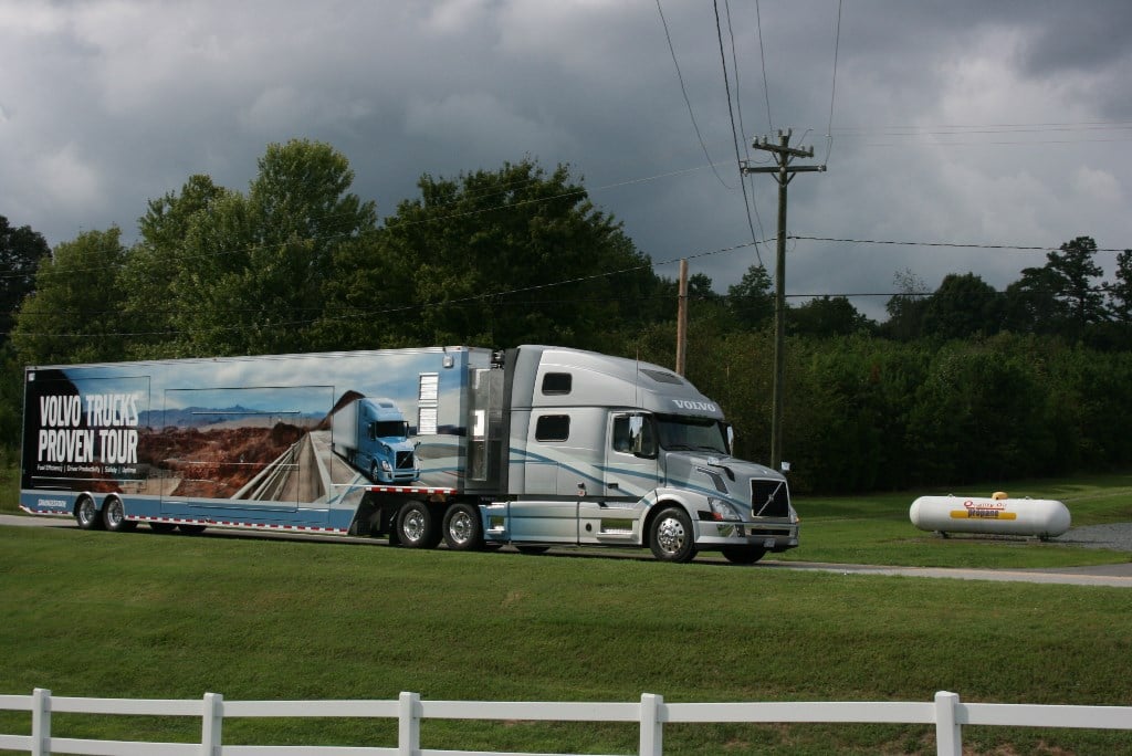 mobile medical trailer manufacturers